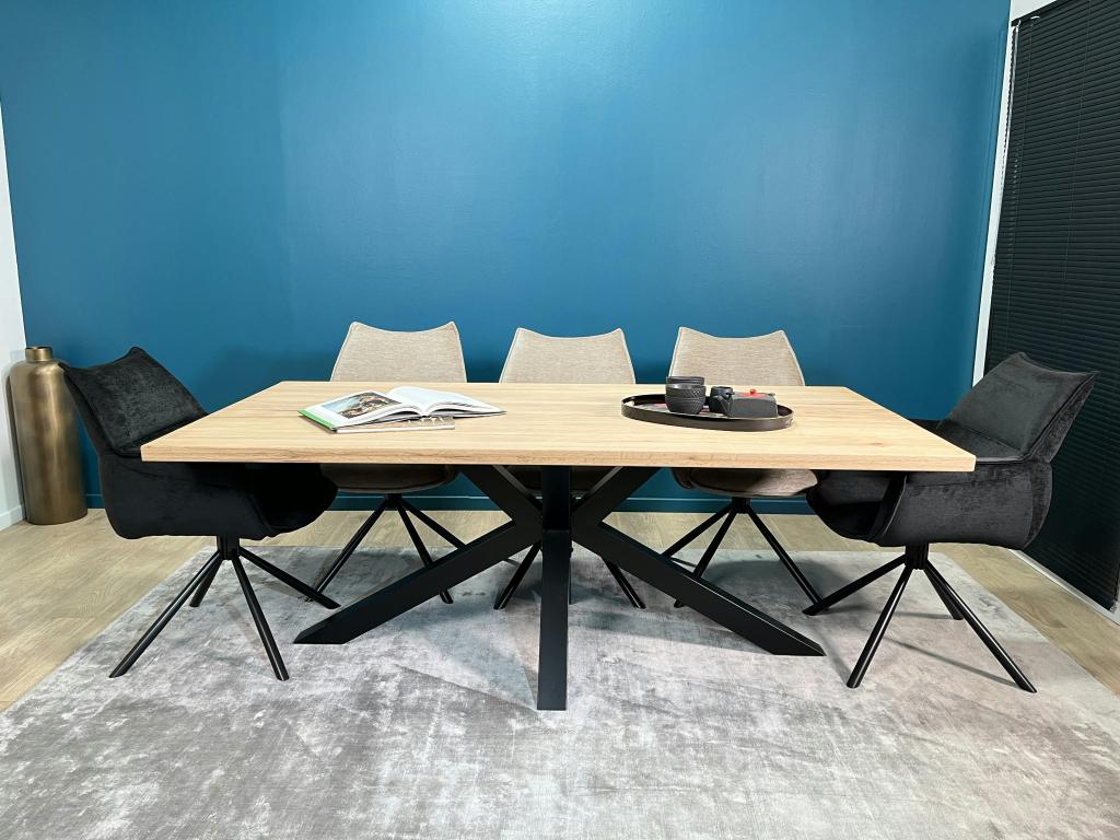 Table extensible en chêne blanc bords droits 200 cm Lumenao LBVH62792