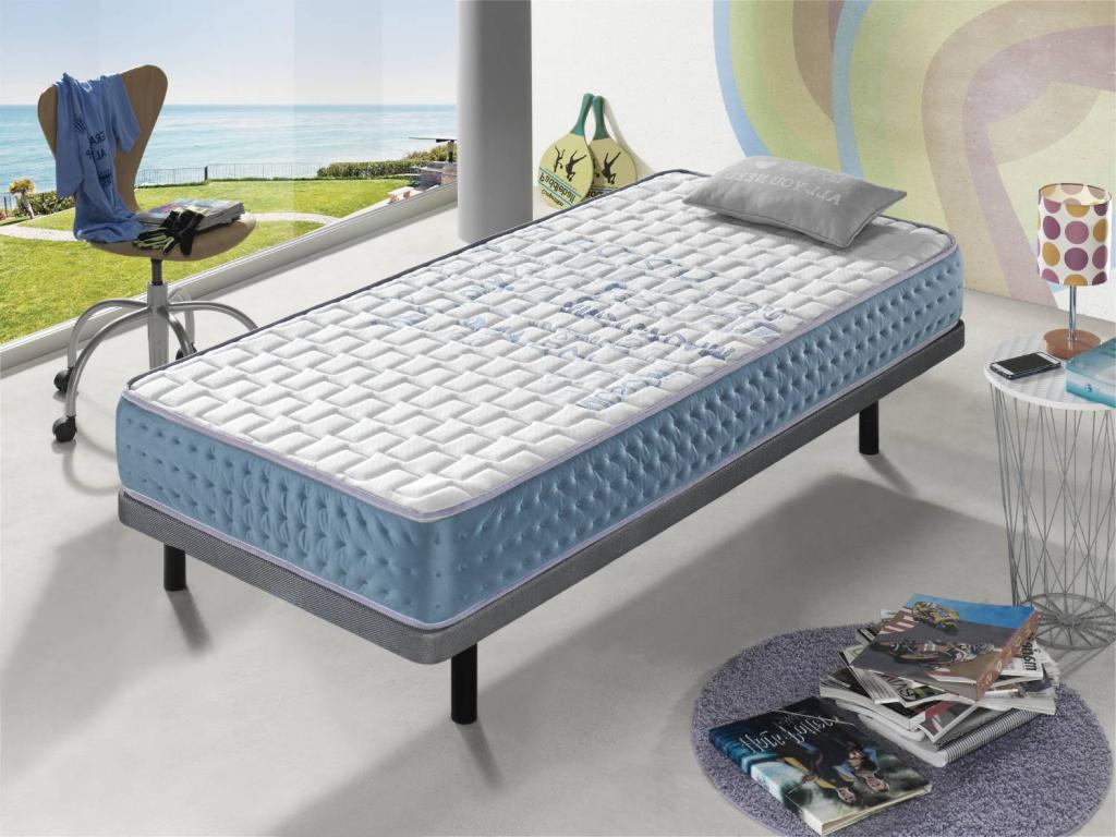 Matelas 90x140 LIT ENFANTS Epaisseur 18 CM Lumenao Mousse à mémoire ergonomique et respirante idEal pour les lits gigognes et lit cabane TDXW61634